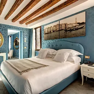hotel-ca-arco-antico.hotelslidodijesolo.com/
