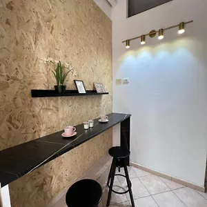 Signorina In Auberge de jeunesse